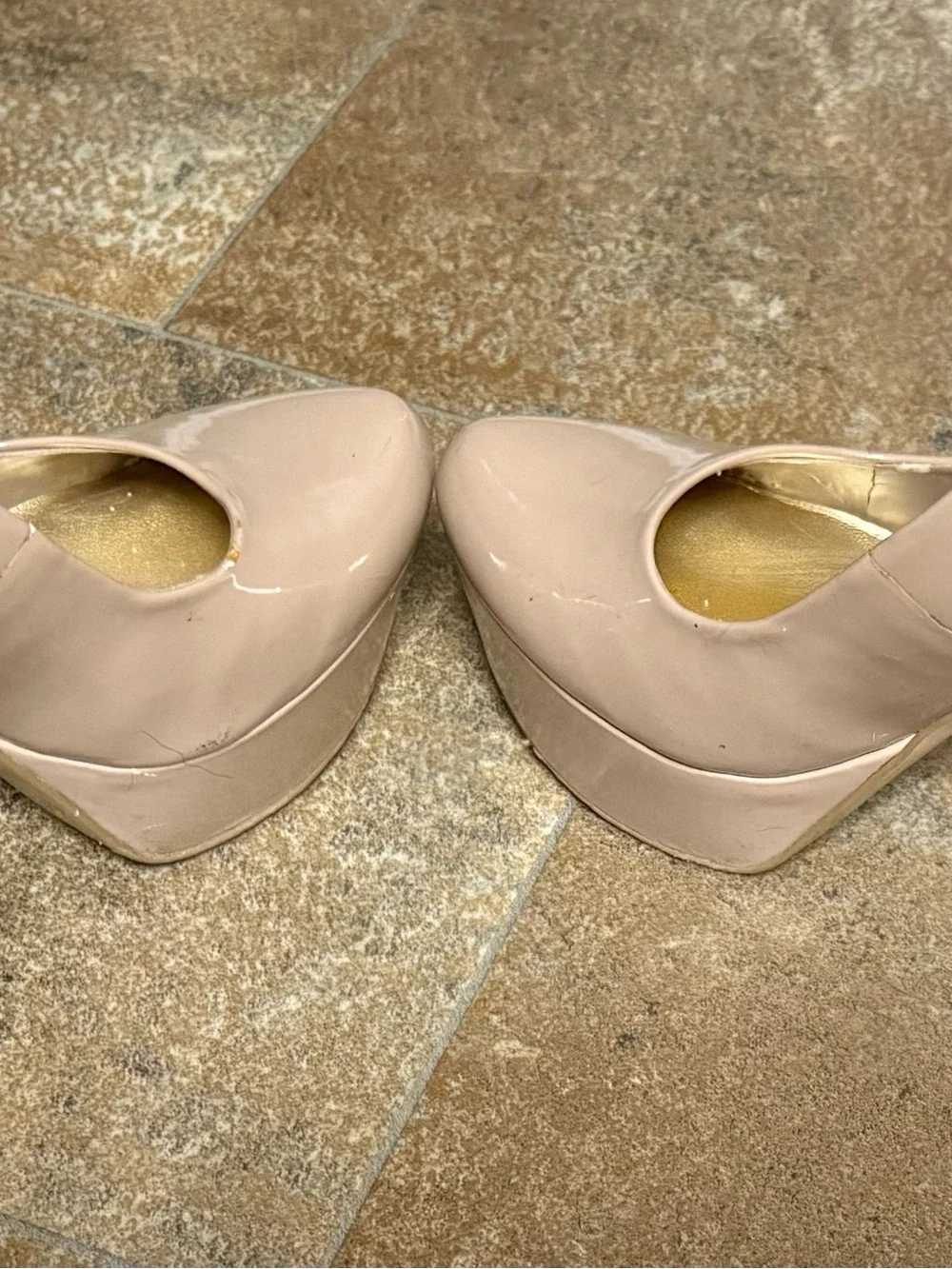 Jessica Simpson Blush Patent Platform Pumps